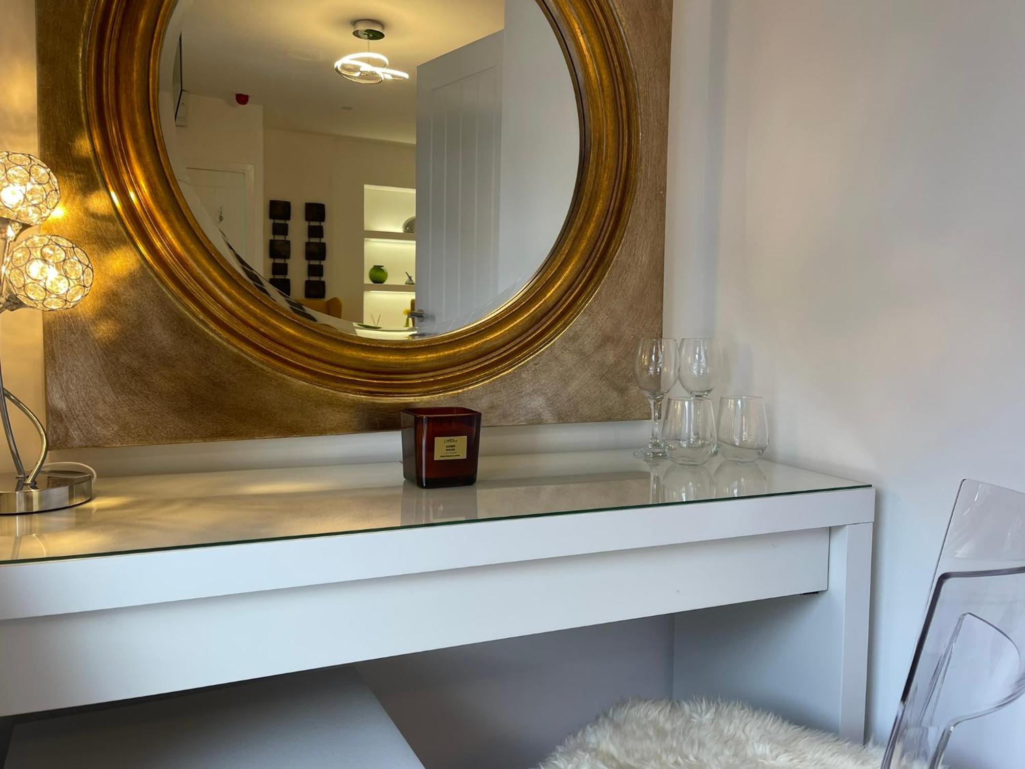 Vibrant Apartments Close To City Centre Cardiff Ngoại thất bức ảnh